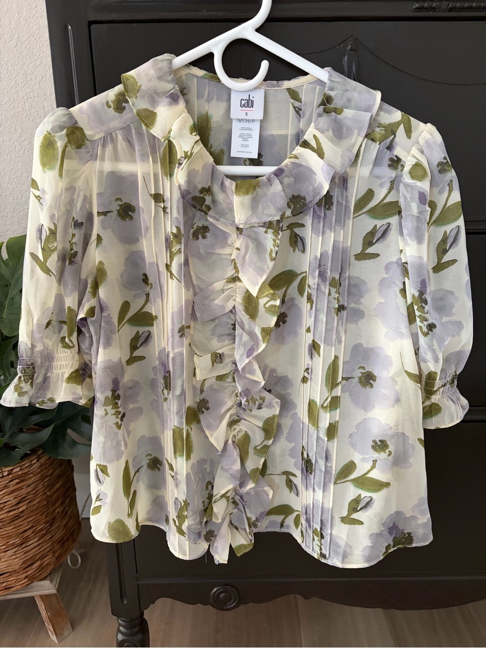 Cabi Floral Ruffle Blouse Printed Cherish Sheer Blouse Lavender Olive Small